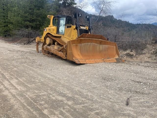Caterpillar track dozer